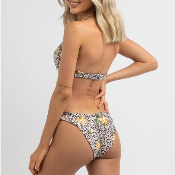 NWT Hurley Jungle Cat 2 piece swimsuit bikini set - Picture 2 of 8